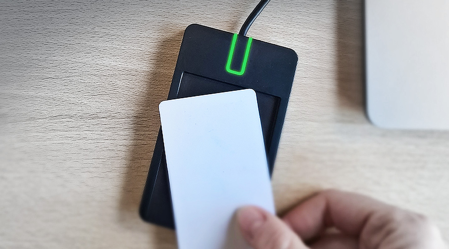 U-PROX Desktop з USB-інтерфейсом відтепер з підтримкою Mifare DesFire